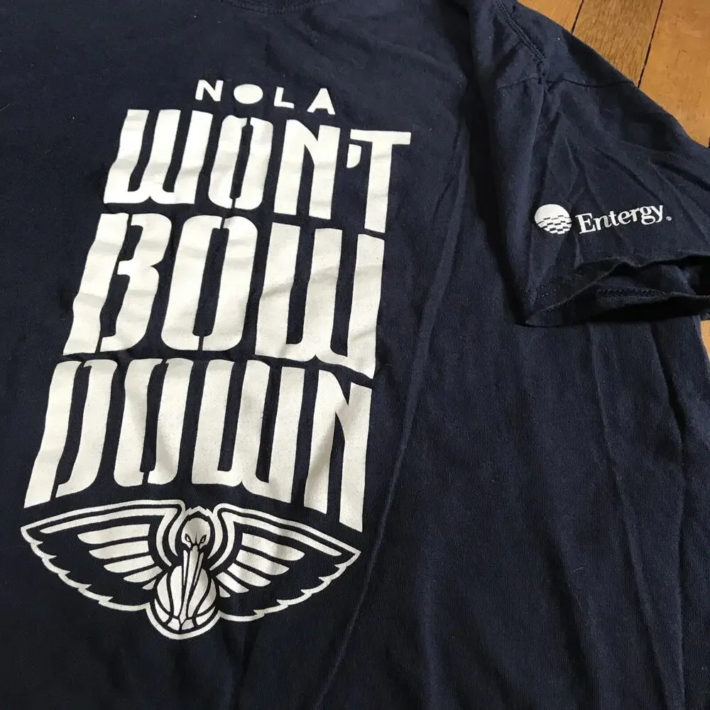 New Orleans Pelicans XL‎ Navy Blue Heavy Cotton Tee Shirt By Gildan